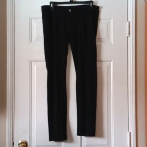 Sࠥeࠥvࠥeࠥnࠥ7 Pࠥaࠥnࠥtࠥsࠥ